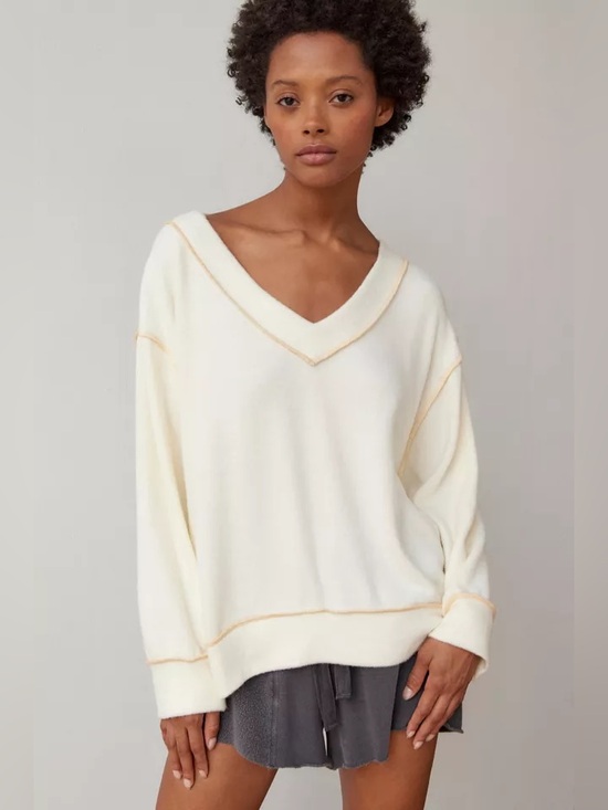 Urban Outfitters Sweaters - Out From Under Cody V-Neck Sweater M